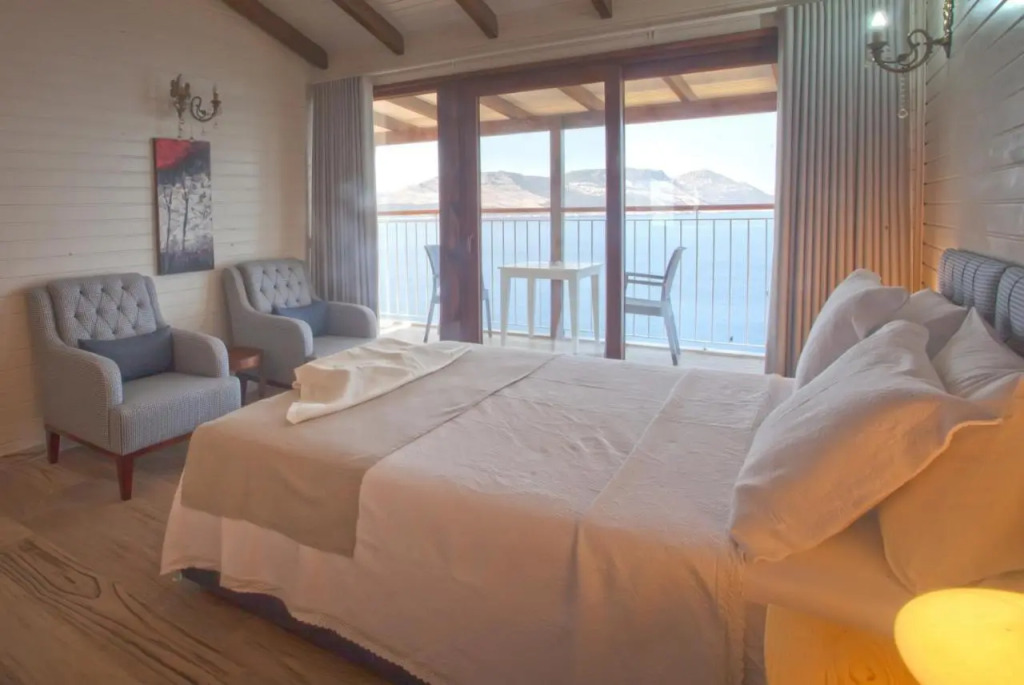Sunset Villa Hotel