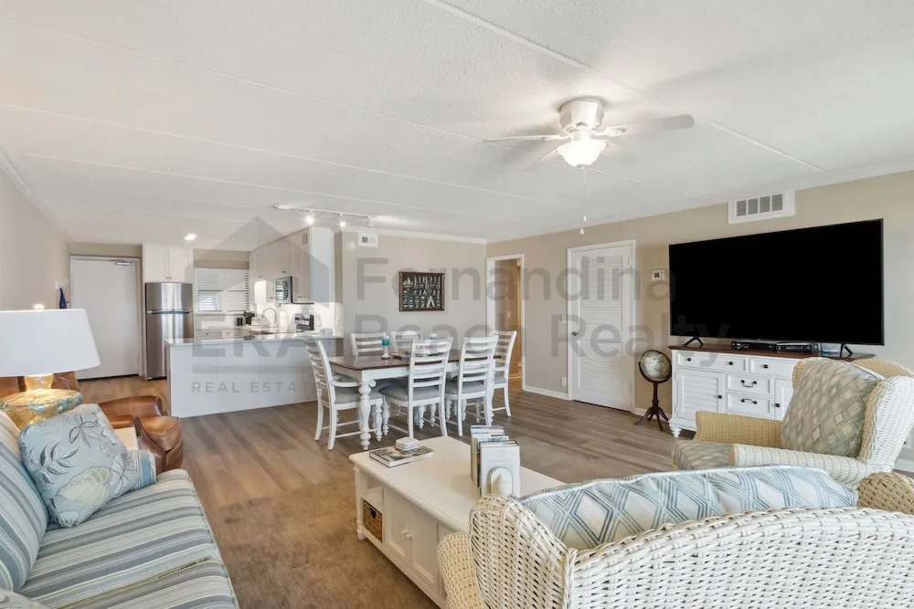 557 Amelia By The Sea 3 Bedroom Condo by RedAwning