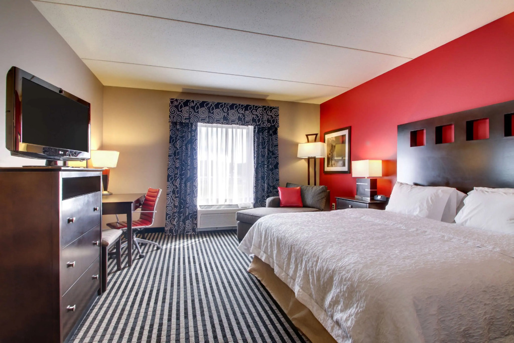 Hampton Inn Birmingham/Leeds