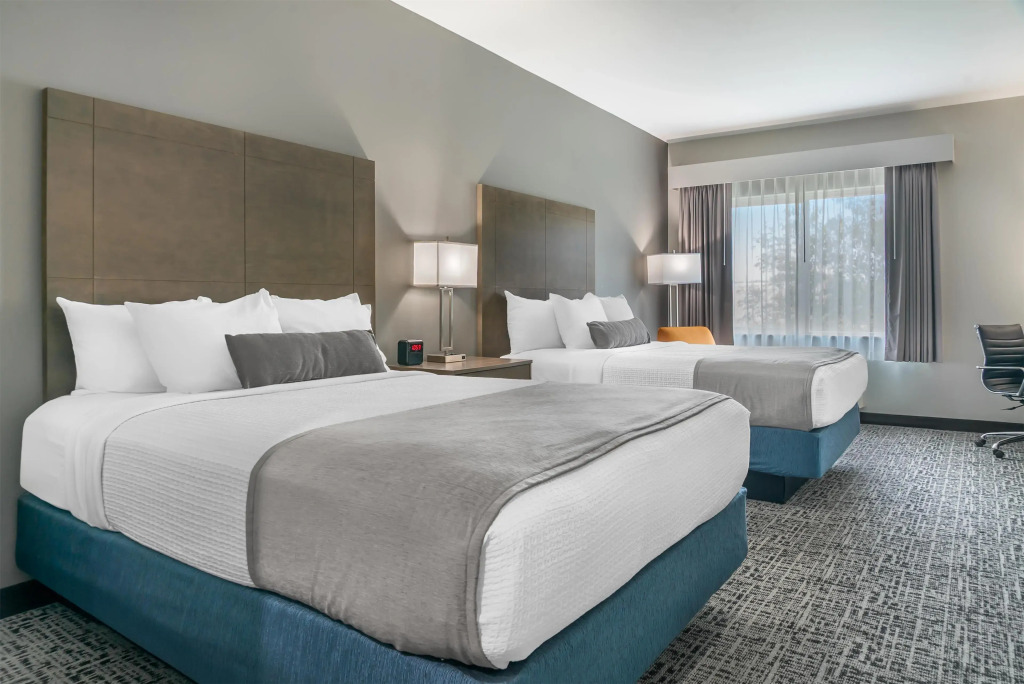 Best Western Plus Wayland Hotel