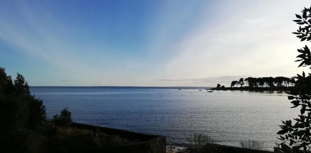 Vue mer et plage à pied