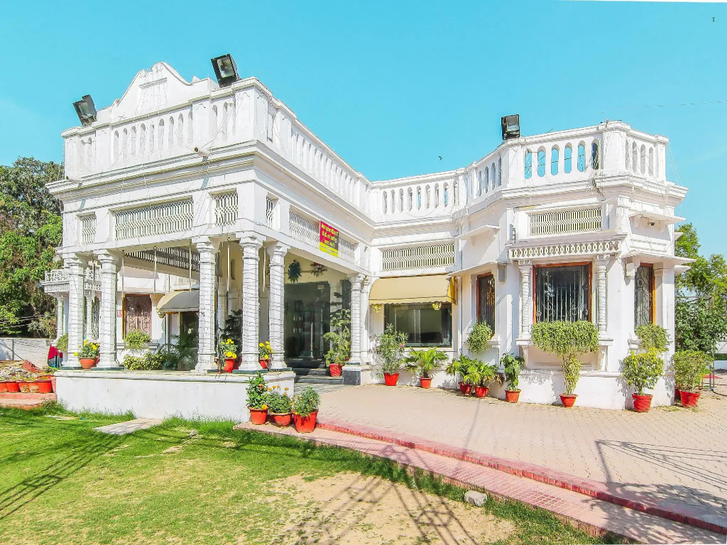 Hotel O Prayag Holidays