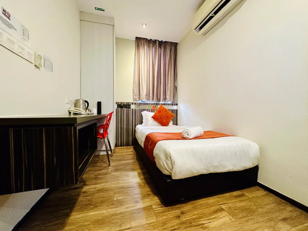 Kino Hotel