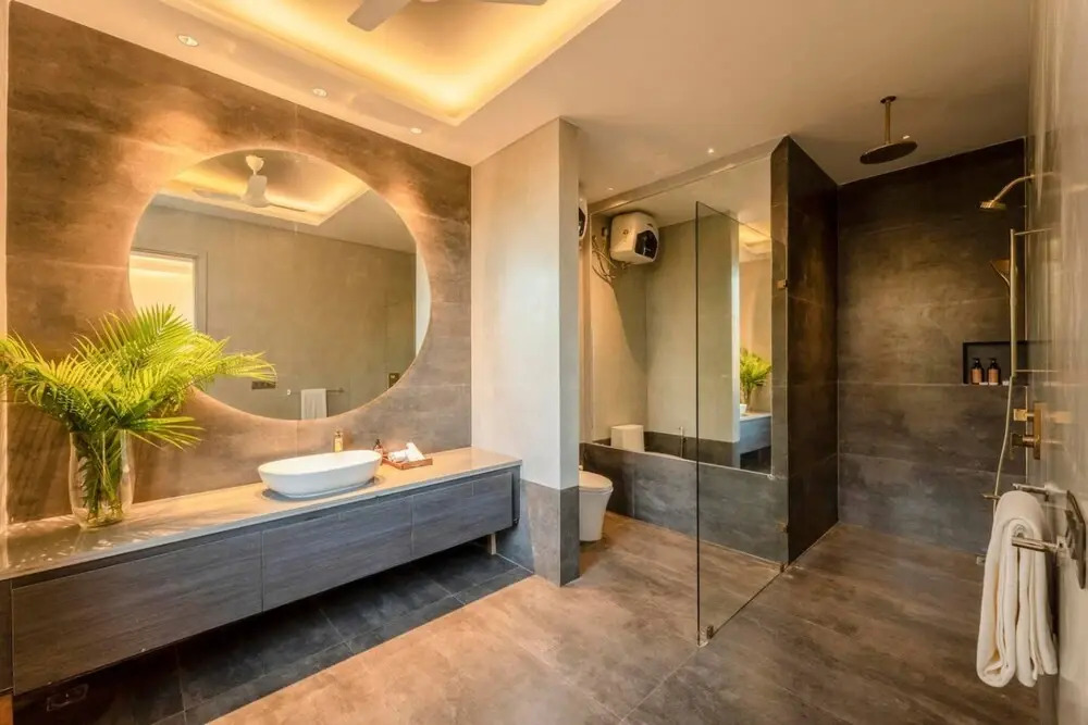 Lux 4bhk w Elevated Pool 3km to Beach Lazy Duck
