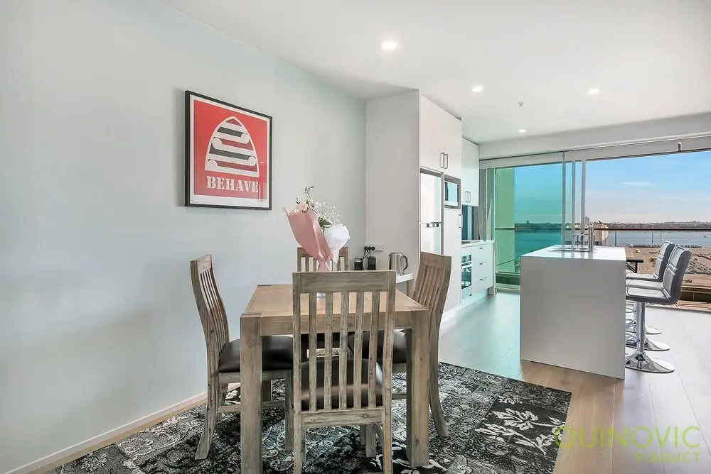 QV Luminous 2-bedroom Apartment - 848