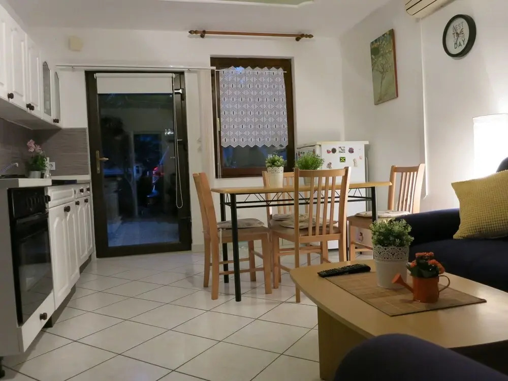 Spacious Holiday Home in Dalmatia With Beach Nearby