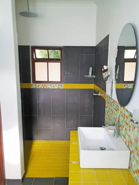 Port Del Mar Guesthouse