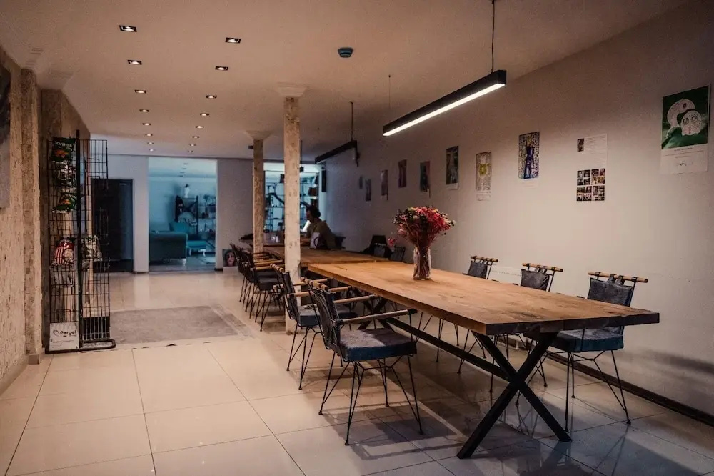 Nest Digital Nomad House