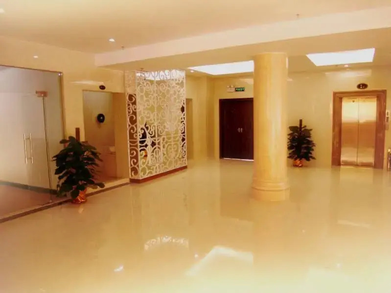 Shanghong Business Hotel