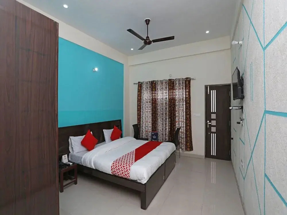 OYO 14634 Star Guest House