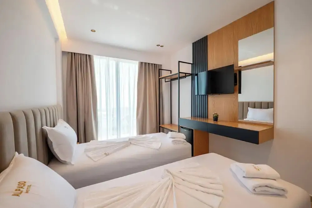 Alpaso Hotel