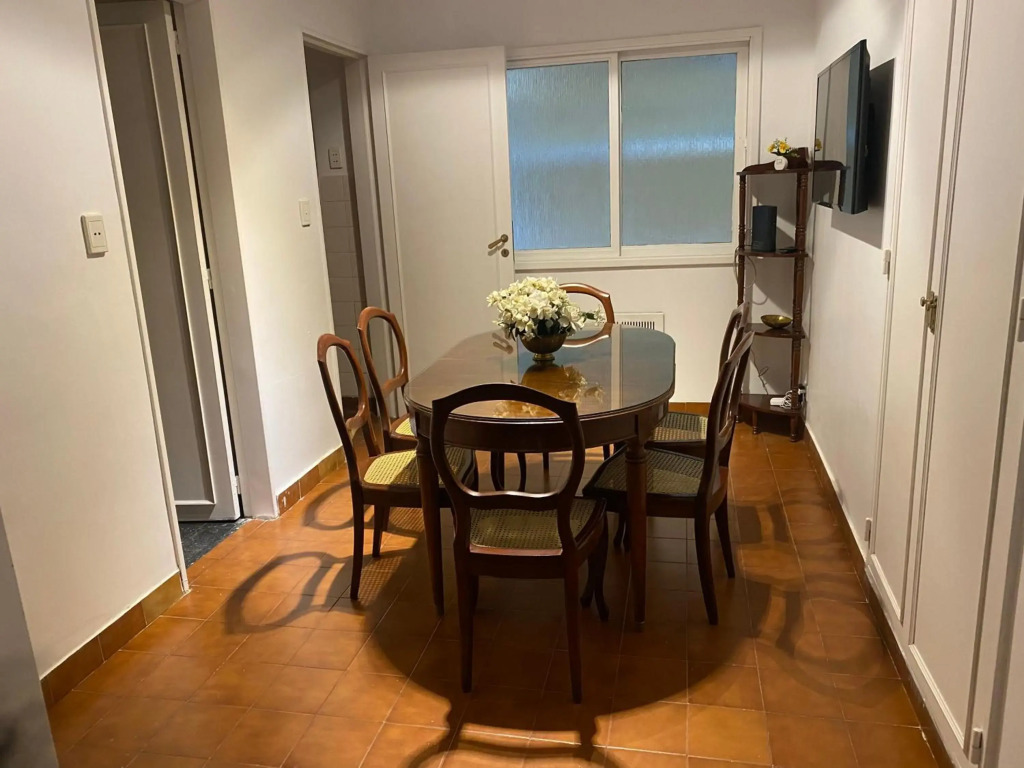 Tia Apartment/Retiro 4 amb, cerca Teatro Colon