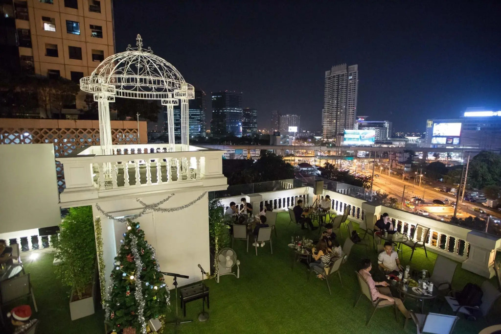 Le Paradis Bangkok