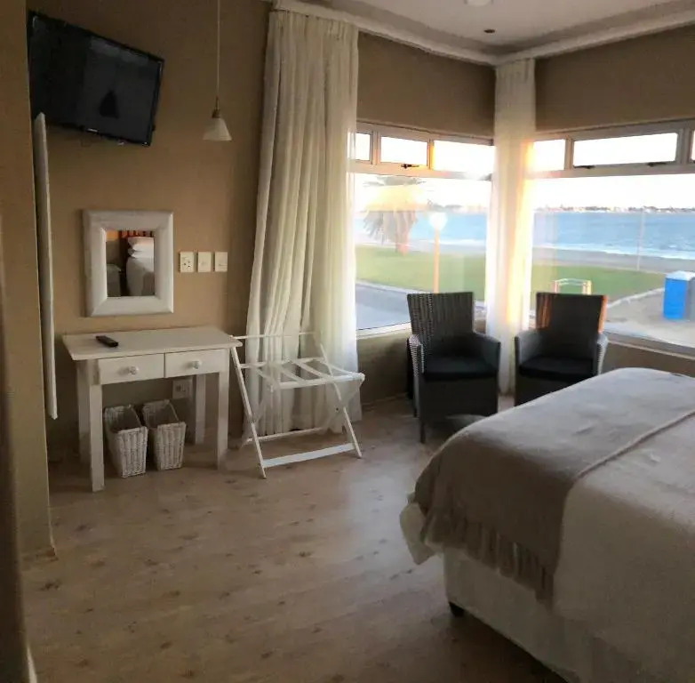 Lagoon View Self Catering