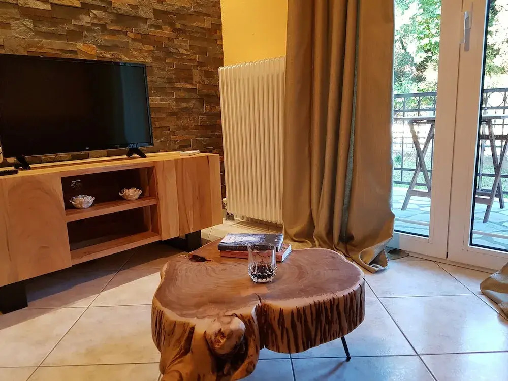 Saint Stephen's apartements at Meteora 3