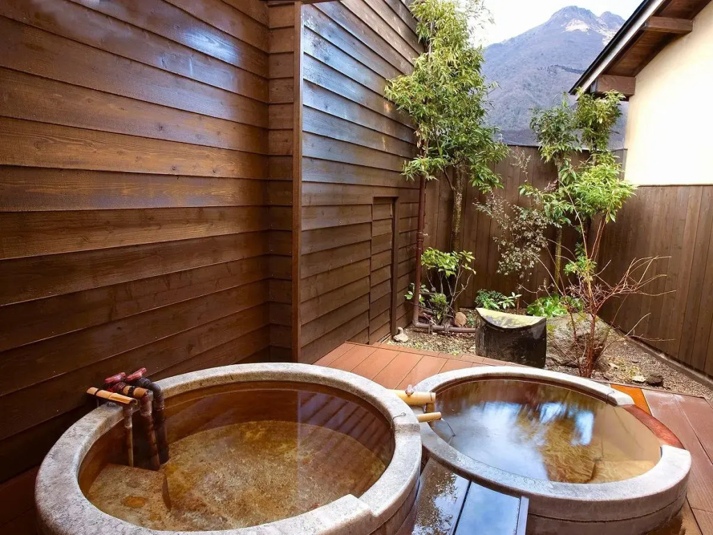 Yufuin Onsen Iyashi no Sato Kanputei
