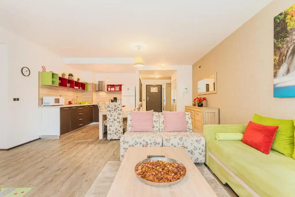 Fabulous Views Silver Mountain 3 Rooms Apartment
