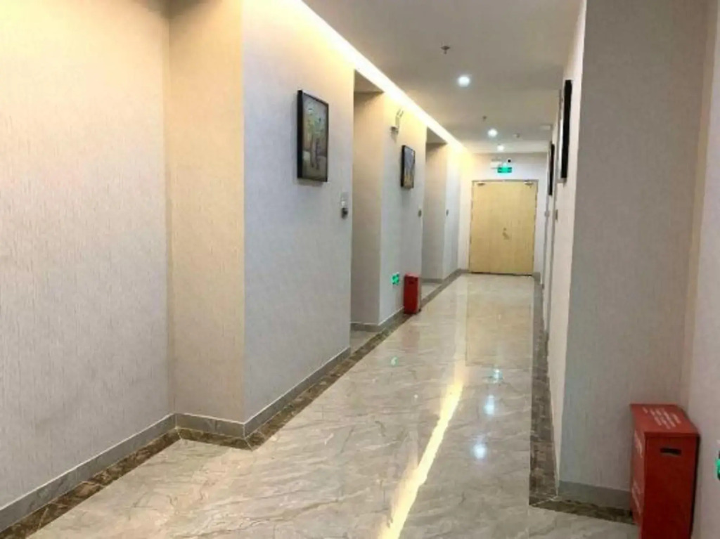 Deyuanchun Hotel