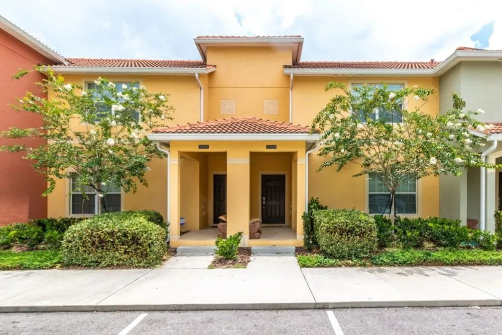 Paradise Palms 2903