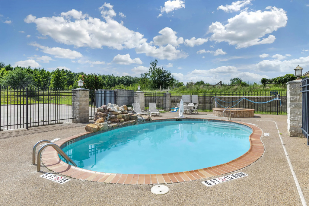 Best Western Mineola Inn