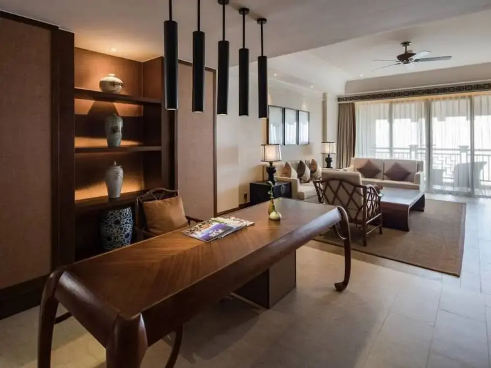 Hainan Qizi Bay New Century Resort