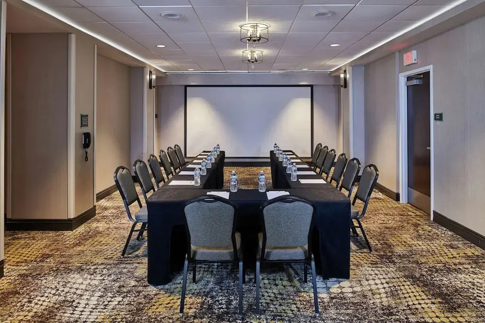 Holiday Inn Raleigh (Crabtree Valley Mall)