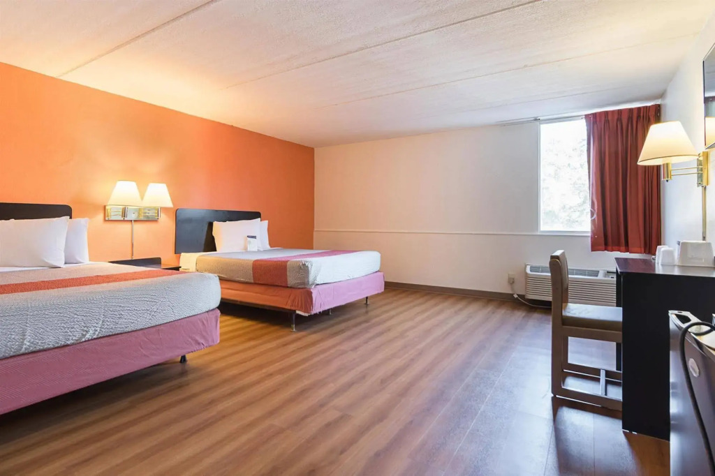 Motel 6-Decatur, GA