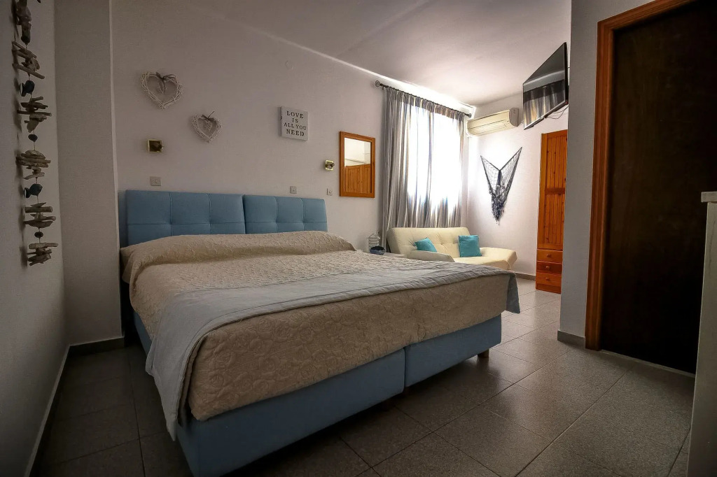 Domna Studios