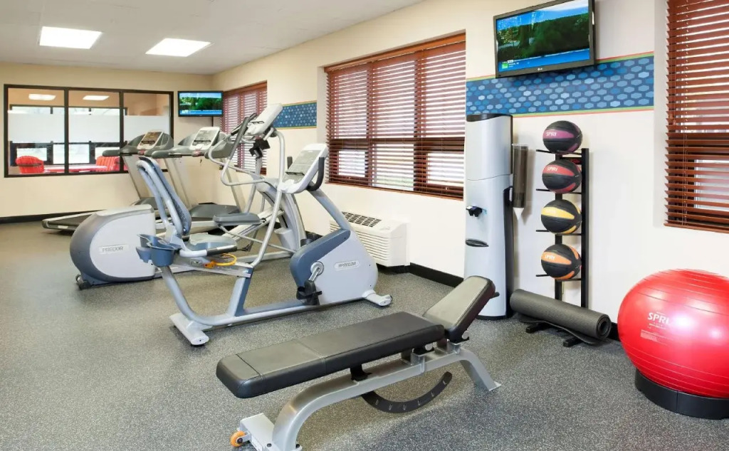 Hampton Inn Columbus/Taylorsville