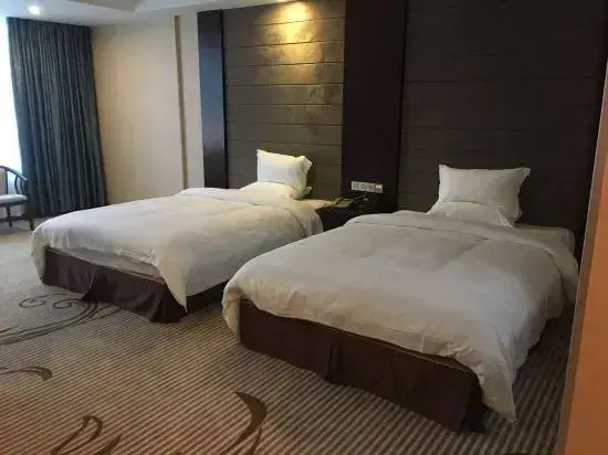 Huaxia Hotel
