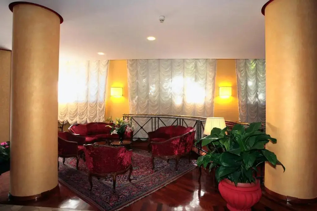 Hotel de Paris