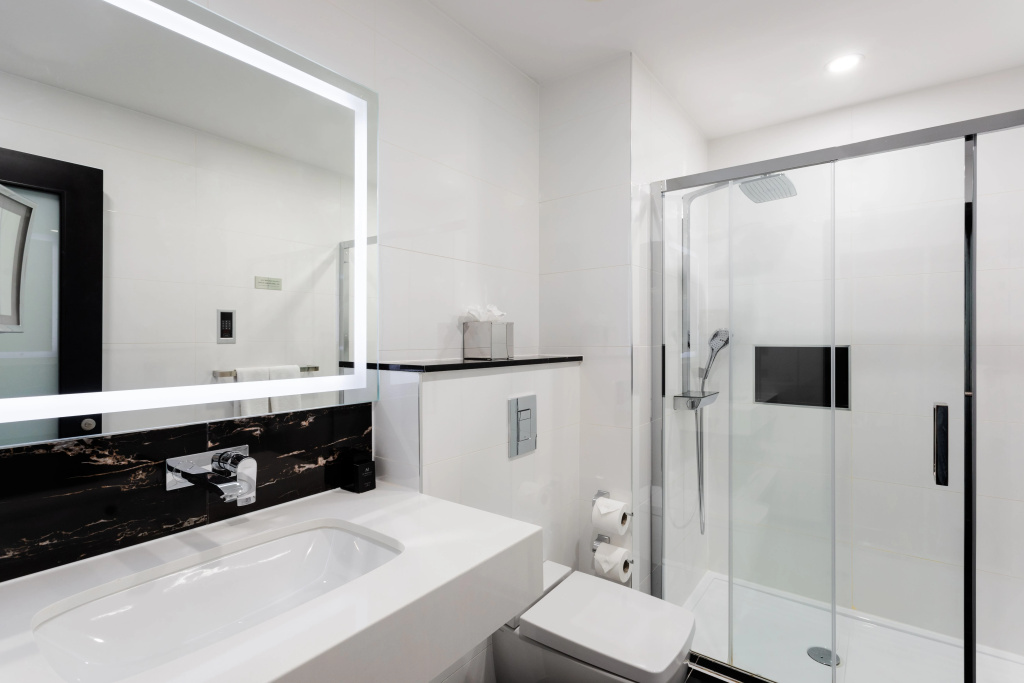 Montcalm Royal London House, Autograph Collection