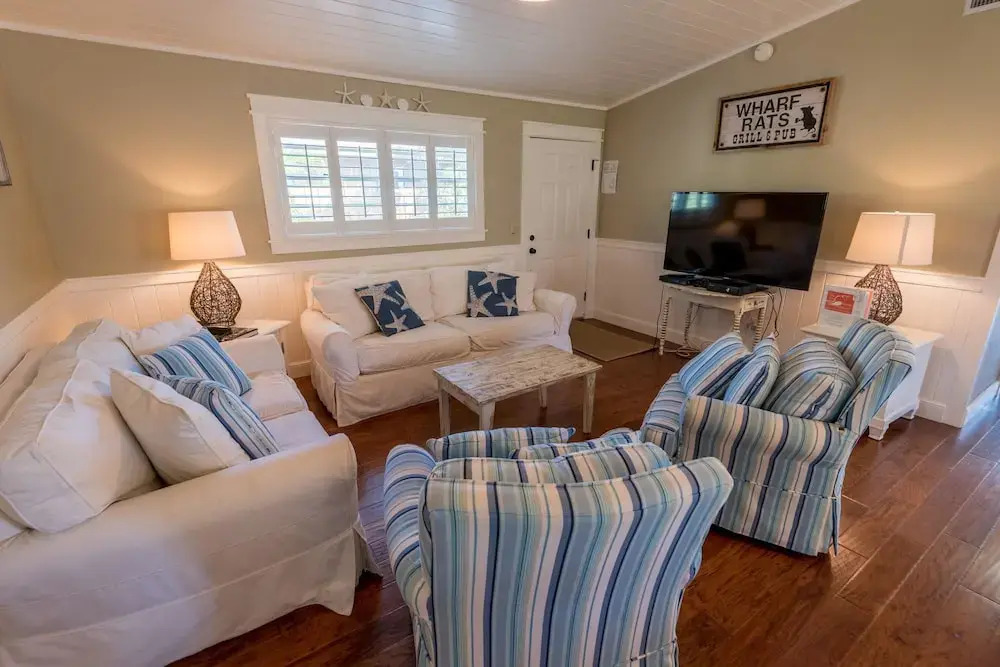 Cabana Breeze Apartment 4