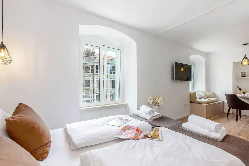 Apartment Wow