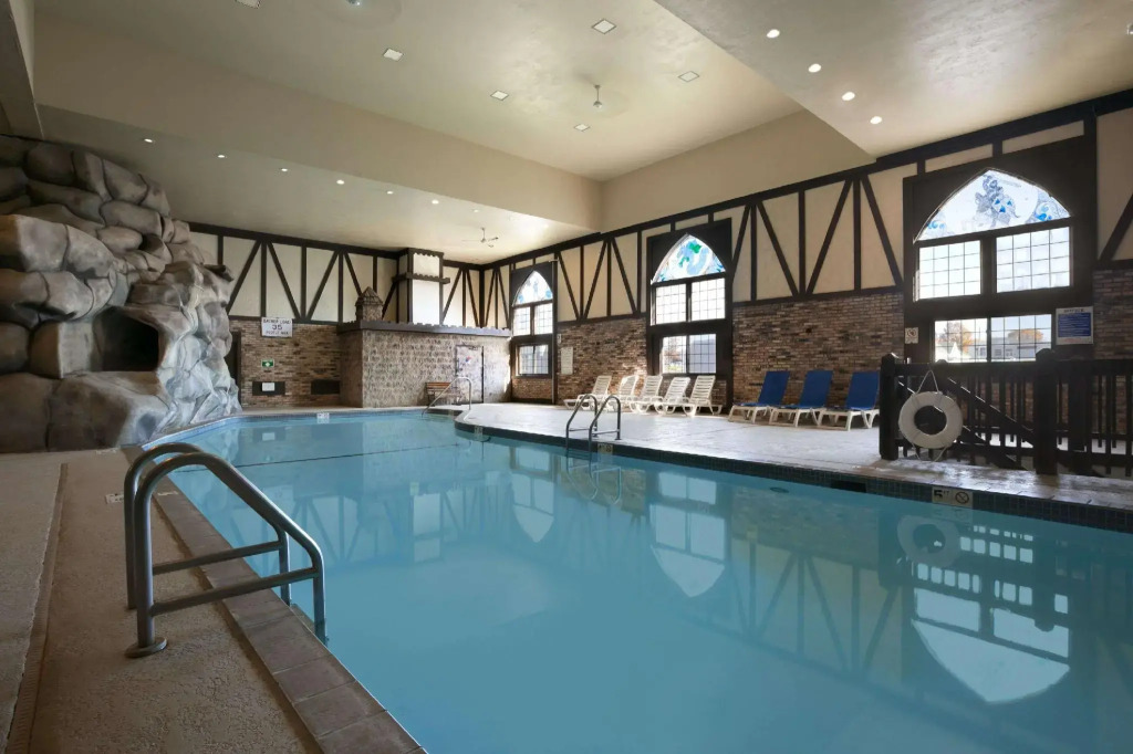 Travelodge Inn & Suites - Muscatine