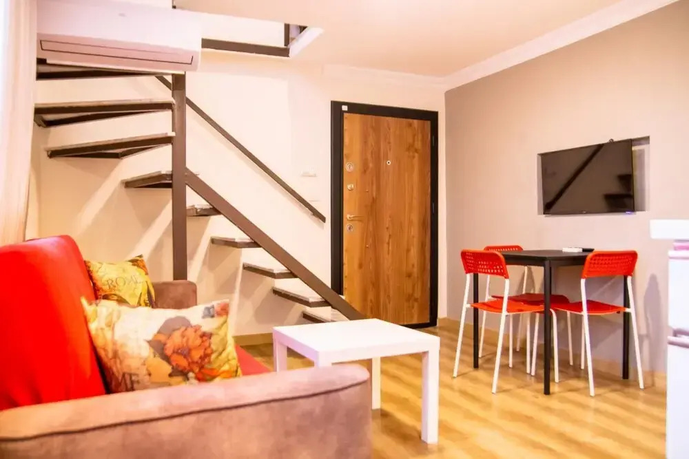 Colorful Apartment Near Kulturpark Izmir