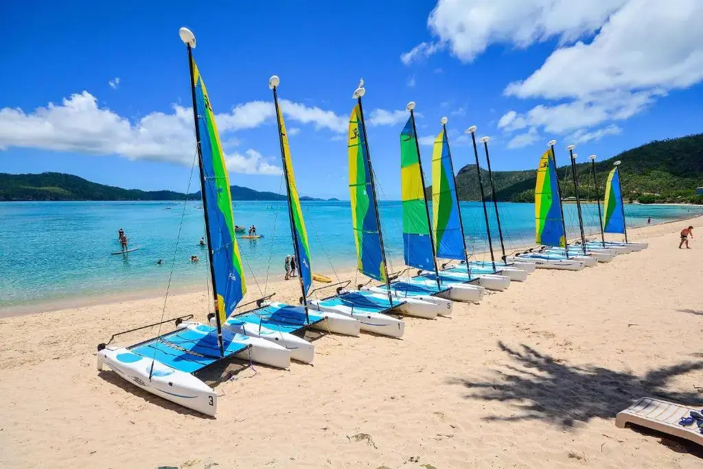 Whitsunday East 1106 on Hamilton Island by HamoRent