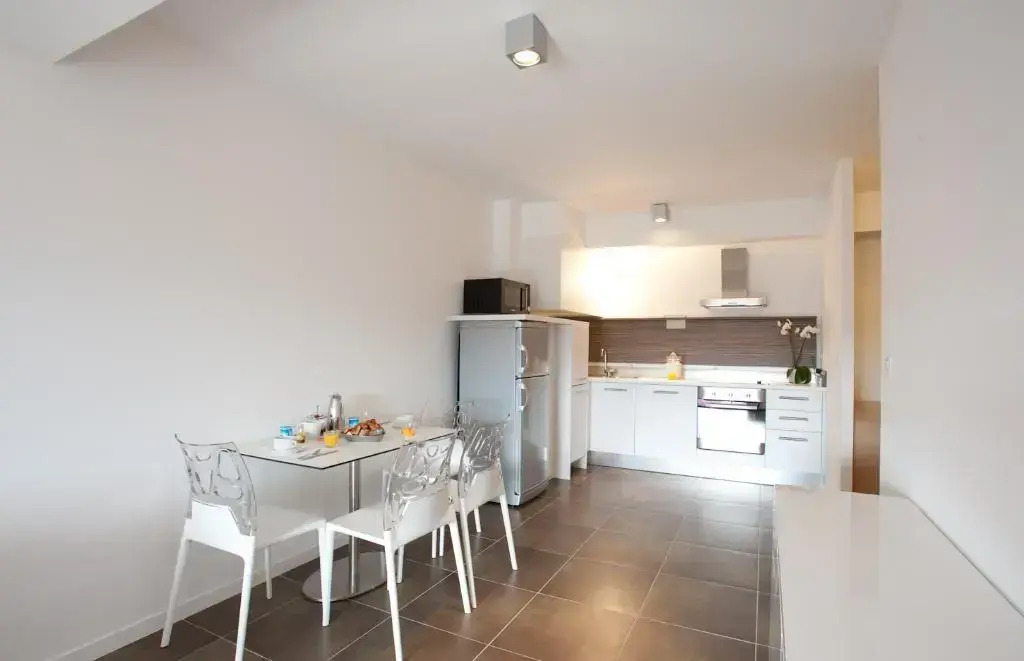 En Aparté