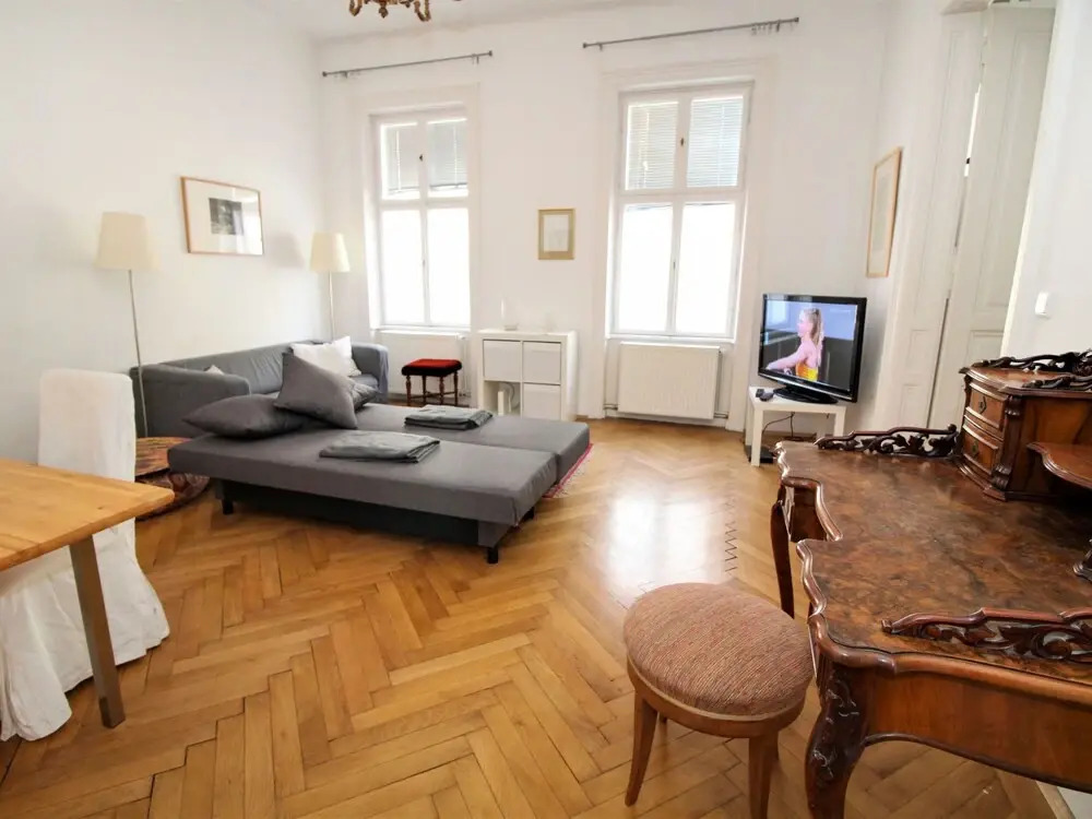 Wieden Wien in Wien With 2 Bedrooms and 1 5 Bathrooms