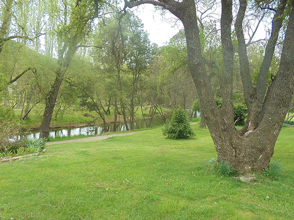 Riverbank Park MOTEL
