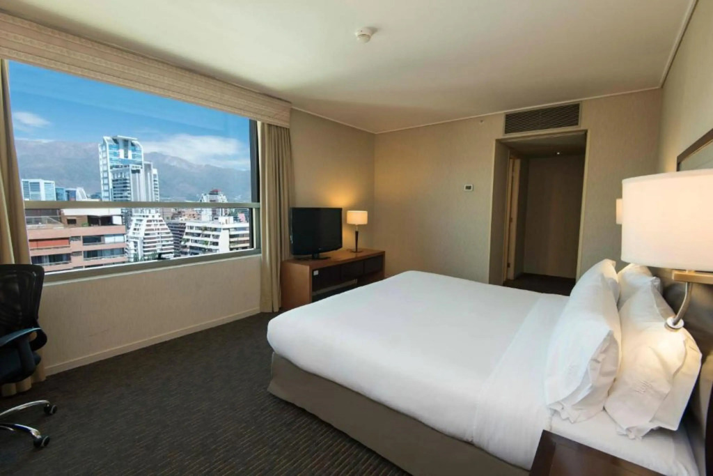 Holiday Inn Express Santiago Las Condes by IHG