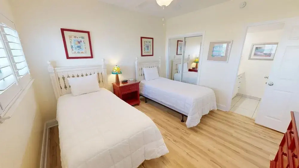 Beach House 602a 2 Bedroom Condo