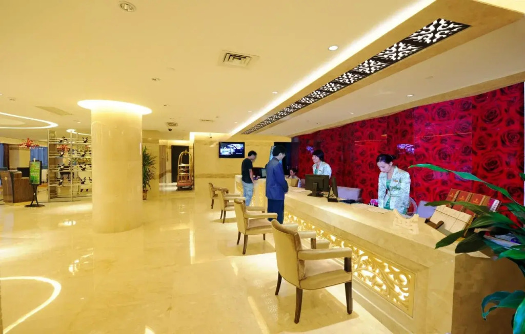 Garden International Hotel