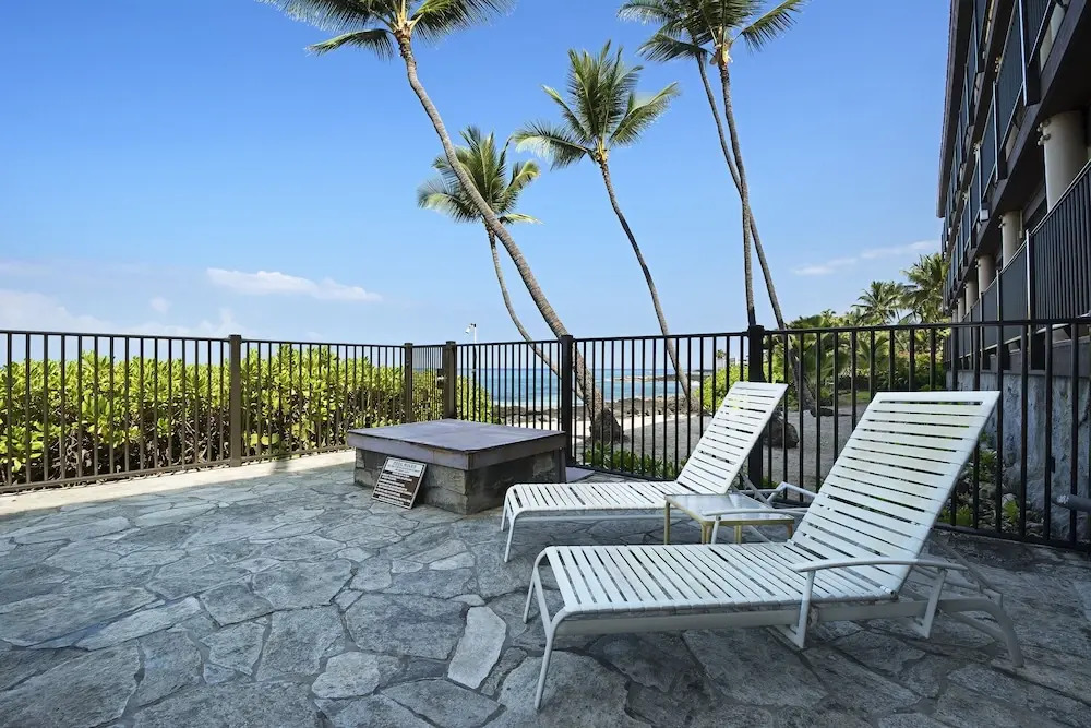 Kona Nalu 304 2 Bedroom Condo