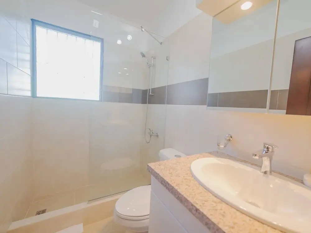 7br Massive Villa In Sosa - 2mins From Nightlife