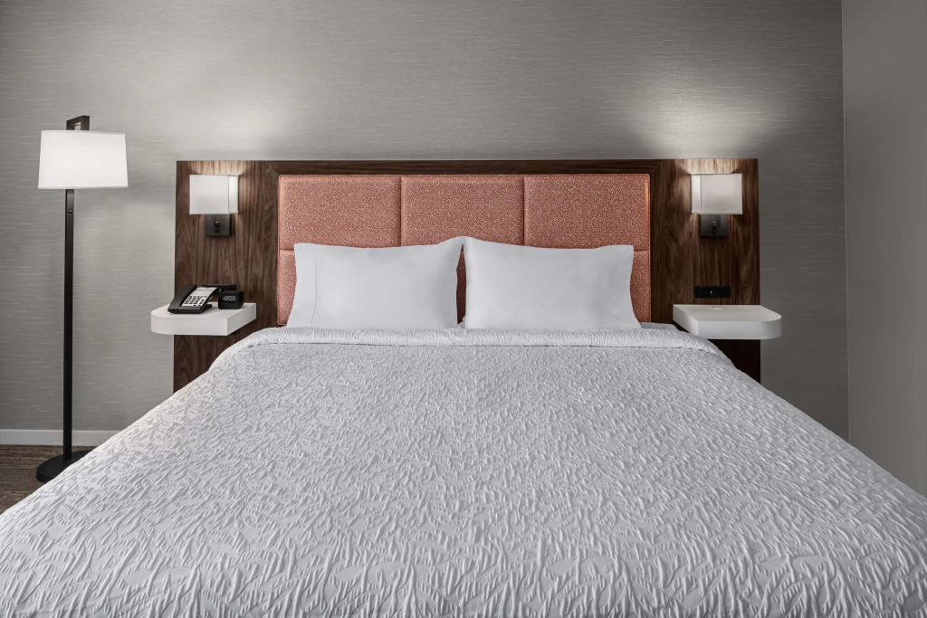 Hampton Inn Boston Woburn