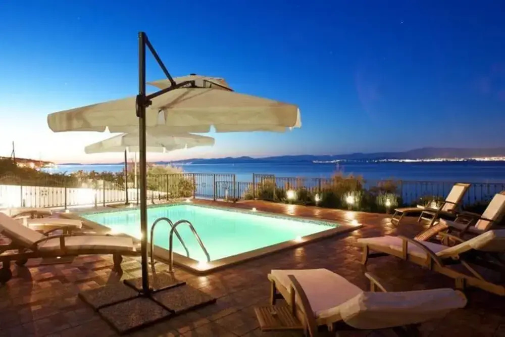 Apartments Villa Grlica - One Bedroom Apartment With Terrace and Sea View