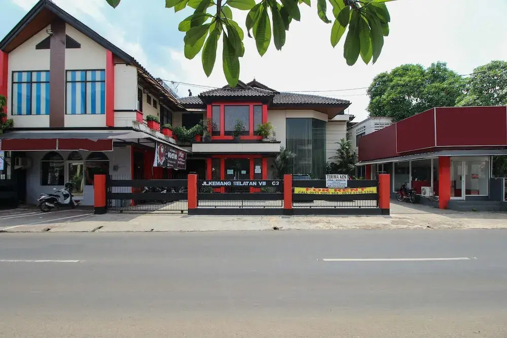 Airy Eco Syariah Kemang Selatan Delapan C3 Bangka Jakarta