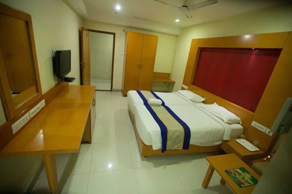 FabHotel Prime Mahalaya Residency