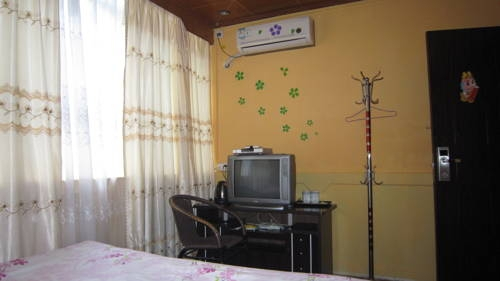 Yangshuo 8 Rooms Guest House